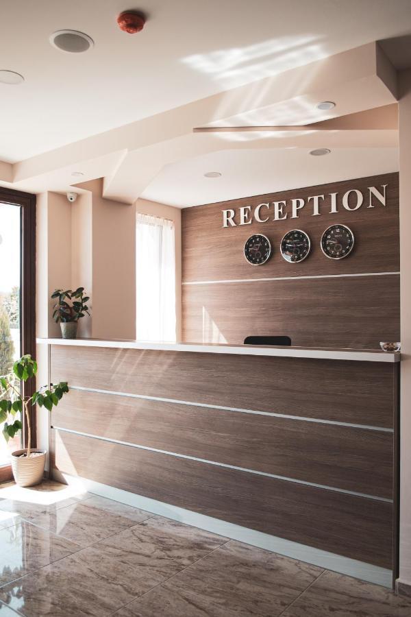Hotel Vanilla, Varna - Free Parking Zewnętrze zdjęcie