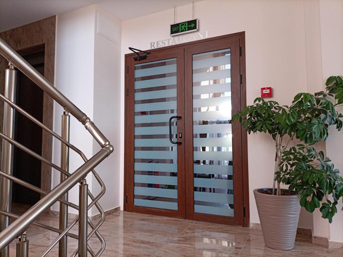 Hotel Vanilla, Varna - Free Parking Zewnętrze zdjęcie